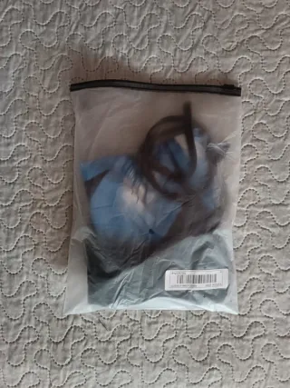 Top halter flores azul marino de Shein