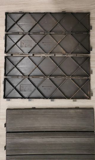 14 Baldosas Resina Marrón 18,6x37,7cm