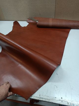 Cuero vaquetilla teja