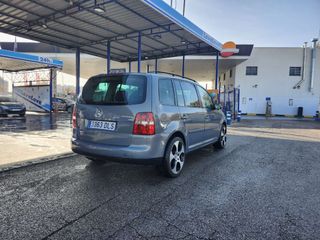 Volkswagen Touran 2005