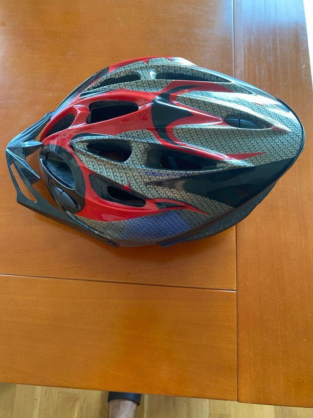 Casco bici rojo-negro