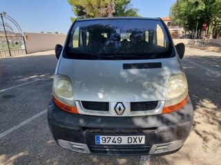 Renault Trafic Combi