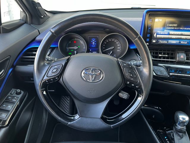 Toyota C-HR 1.8 STYLE PLUS 2017