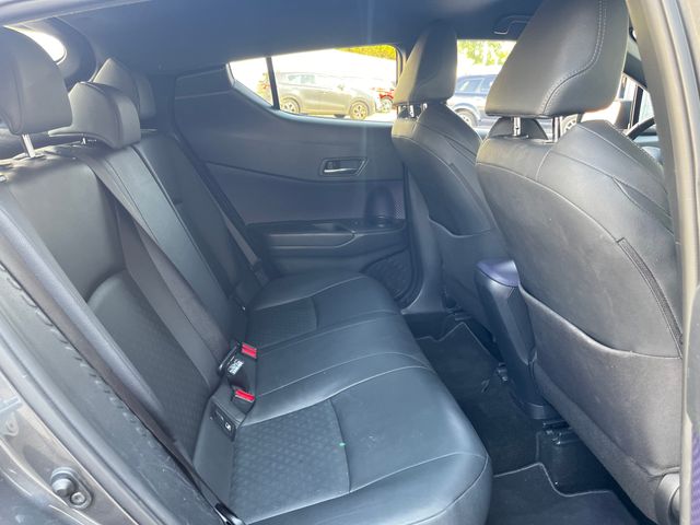 Toyota C-HR 1.8 STYLE PLUS 2017