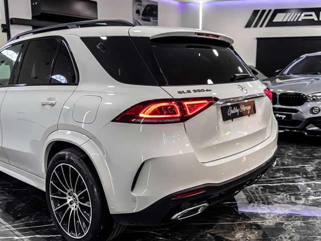 Mercedes-Benz GLE 350DE AMG FULL
