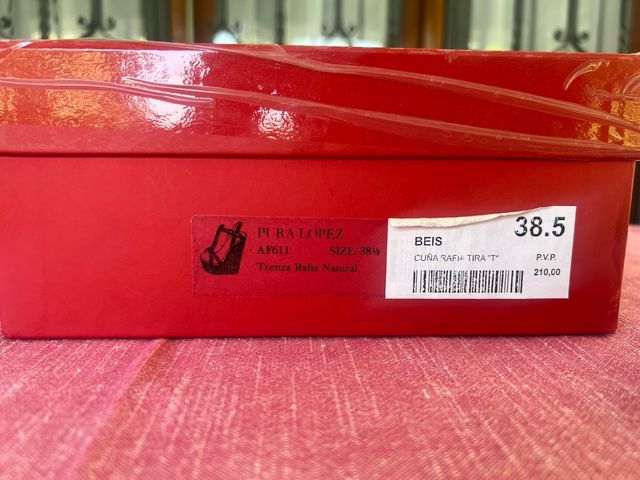 Cuñas beige Pura Lopez