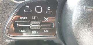 Mercedes Sprinter 516 LARGO  CON PUERTA ELEVADORA  3.5 T 