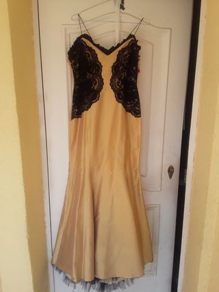 Vestido fiesta dorado c/encaje negro