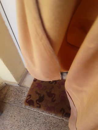 Vestido fiesta dorado c/encaje negro