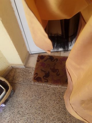 Vestido fiesta dorado c/encaje negro