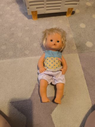 Muñeca Nenuco Paula + armario