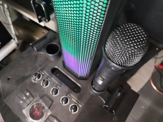 Torre de sonido auna con subwoofer activo 300w