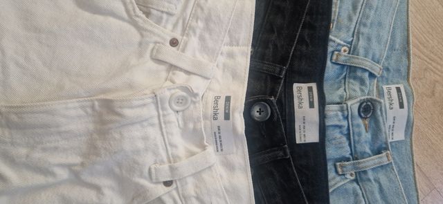 Bermudas Bershka - Vaqueros rotos