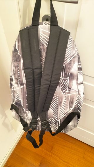 Zaino Eastpak grigio melange