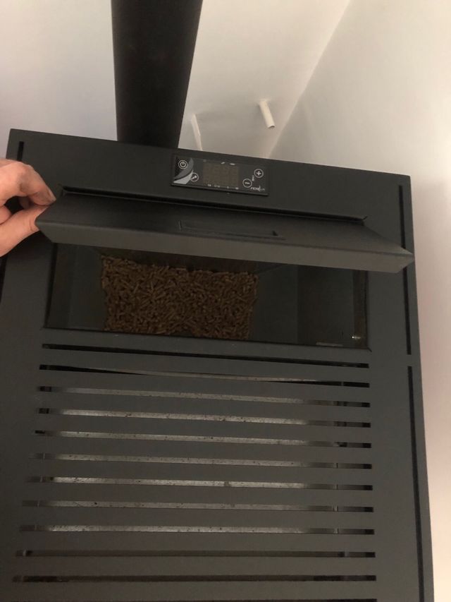 Estufa pellet Ferlux Nerea 8kW