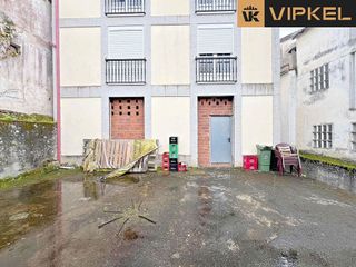 Local comercial en venta en Betanzos