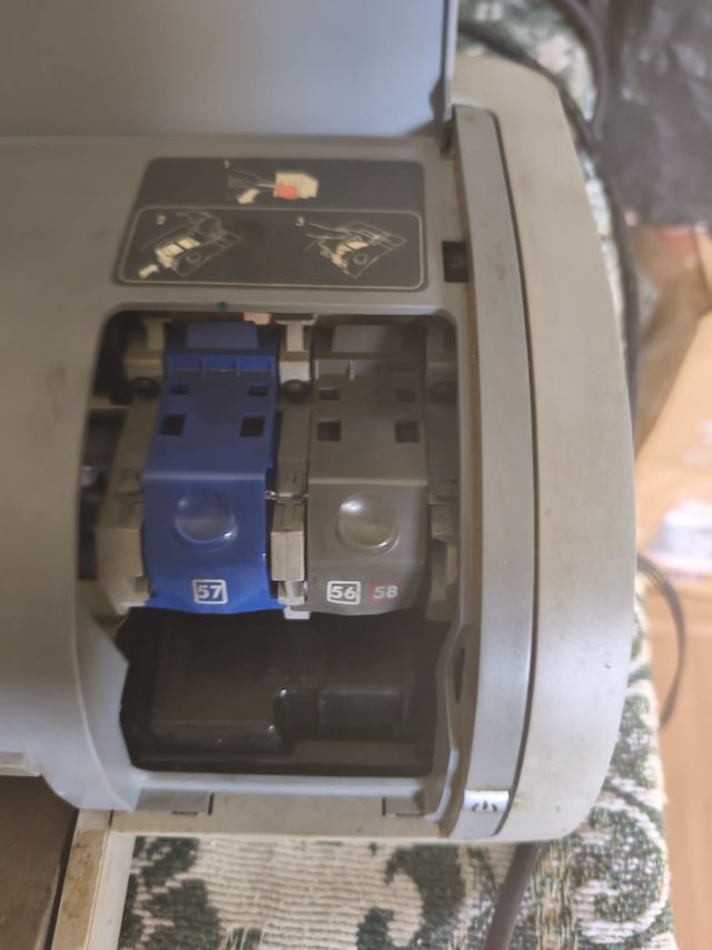 Impresora HP Deskjet a color