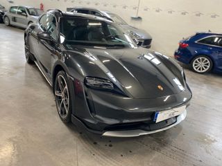 Porsche Taycan 4 2023 61.000km