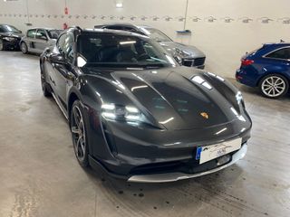 Porsche Taycan 4 2023 61.000km