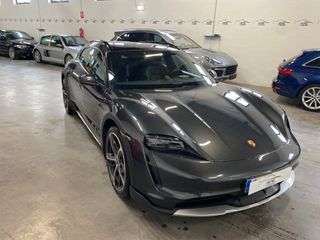 Porsche Taycan 4 2023 61.000km