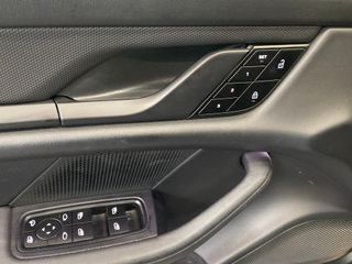 Porsche Taycan 4 2023 61.000km