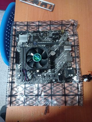 Placa base Asus - Micro ATX