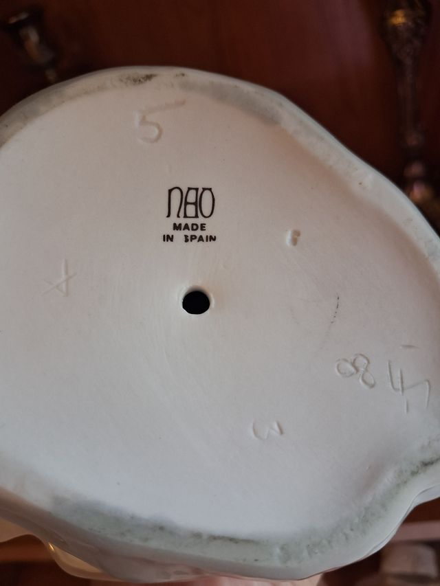 Pastora Nao de Lladró con cordero