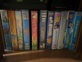 VHS Disney: 15 Películas Infantiles