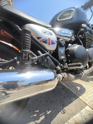 Triumph Legend TT 900 (2000)