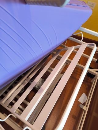 Cama articulada de hospital