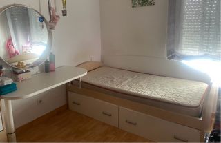 Cama nido + mesa estudio - blanco/beige