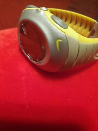 Reloj Adidas - Plata y Amarillo