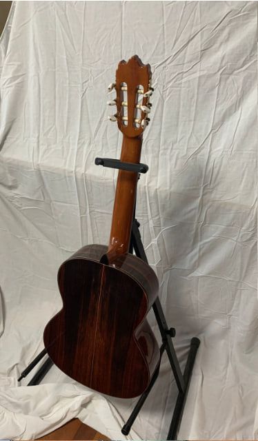 Guitarra Alhambra 4P clásica