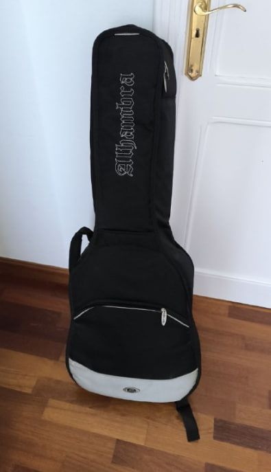 Guitarra Alhambra 4P clásica