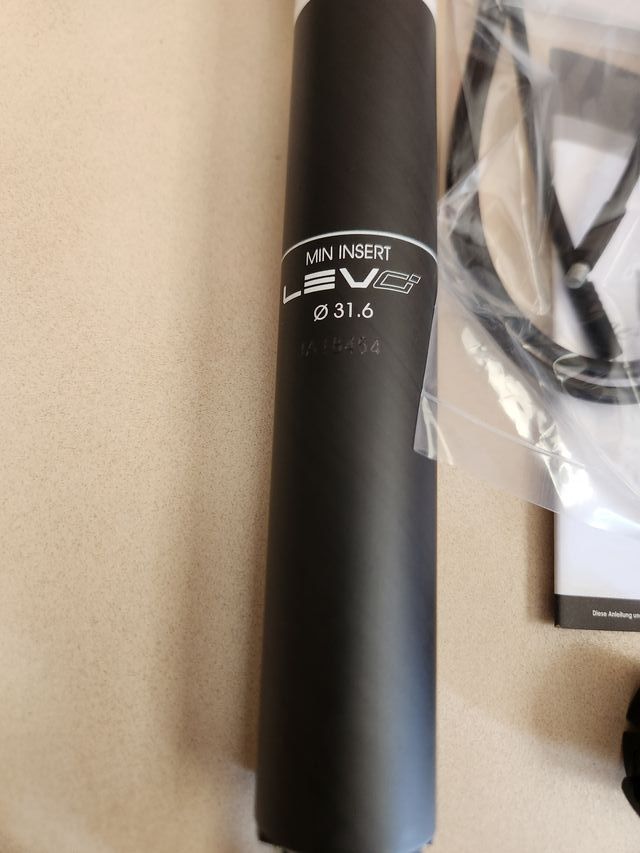 Tija telescópica carbono KS Lev Ci 125 x 31.6mm