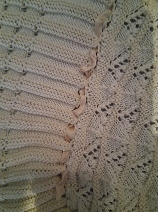 Mantas de ganchillo beige