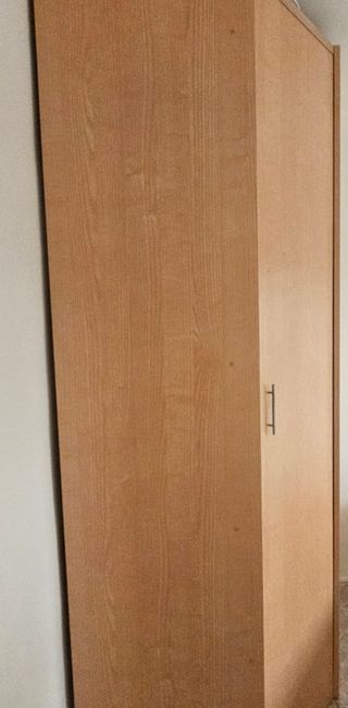 Armari raconer fusta
Armario esquinero madera