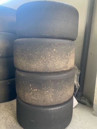 Neumáticos Slicks usados - 8 unidades