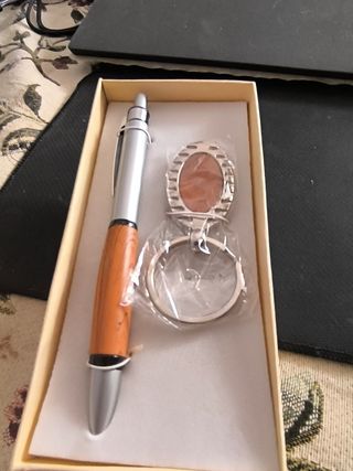 Set penna e portachiavi legno