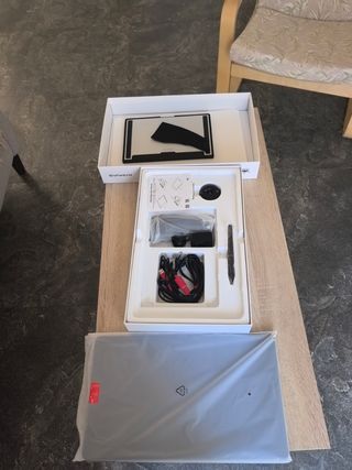 Tablet Huion Kamvas 16 (2021) - NUEVA