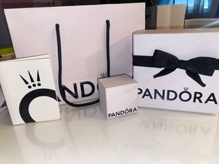 Anillo Pandora Corona Plata, con todas las cajas 