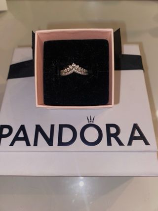Anillo Pandora Corona Plata, con todas las cajas 