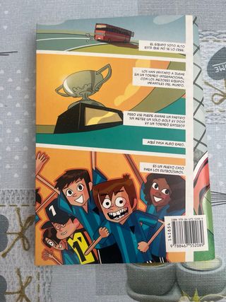 Los Futbolísimos 2: El misterio de los siete go...