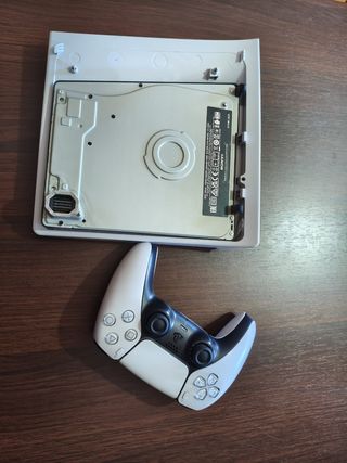 PS5 (PlayStation 5): mando y lectora