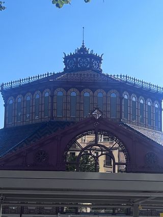ofrezco servicio de limpieza y planchado.