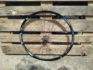 Rueda delantera 29"
