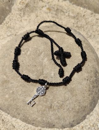 Pulsera de San Benito - Amuleto de Protección