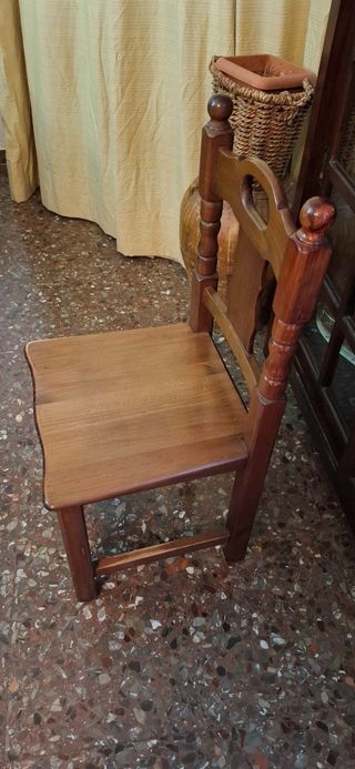 Mesa madera maciza + 8 sillas