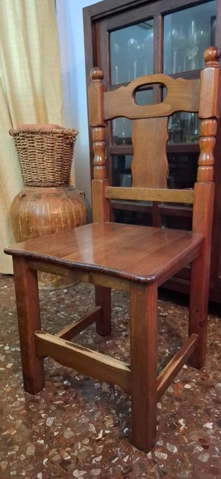 Mesa madera maciza + 8 sillas