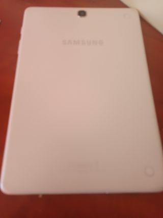 Tablet Samsung Galaxy Tab4 SM-T535 Blanca